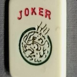 WEAR YOUR LUCKY JOKER MAHJONG TILE BROOCH/LAPEL PIN  TO YOUR NEXT GAME AND ENJOY