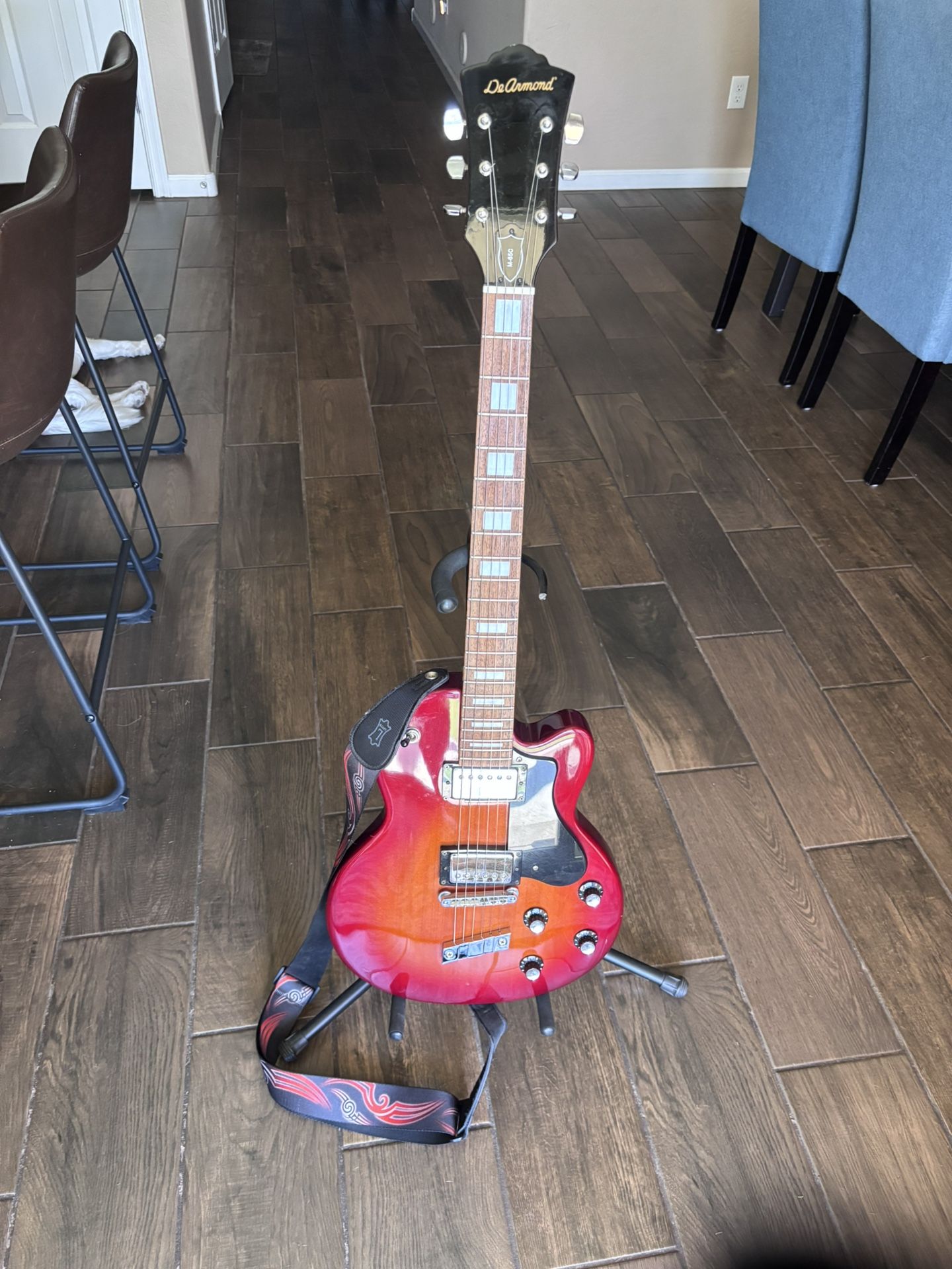 DeArmond M-65c Guitar