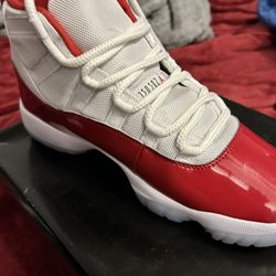 Jordan Cherry 11s Size 9