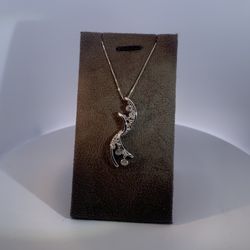 Lady Vite 18K Necklace Length 18 With - 1.01 Tw Round Dumonds Laser Plerces