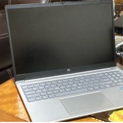 HP pavilion 15.6" FHD Laptop Computer, Intel 4-Core CPU, 4GB RAM, 1TB PCle SSD