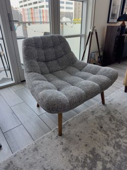 Trule Benedict Lounge Chair - Light Gray Accent Chair