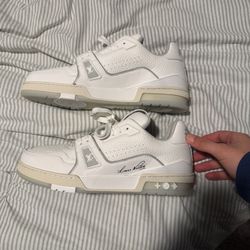 LV Sneaker Size 11