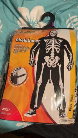 Costume