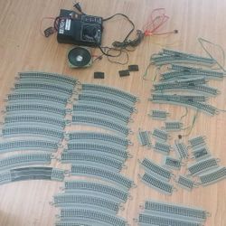 Bachmann Trains Snap-Fit E-Z Track bundle