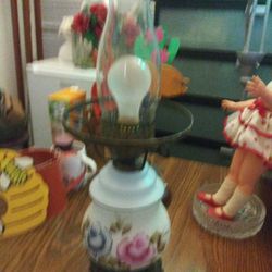 L&L Wc 1973 Hurricane Lamp Blue And Pink Floral Table Lamp 3 Way 