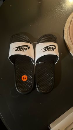 Nike size 11 sandals