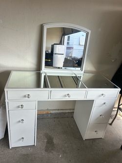 Vanity