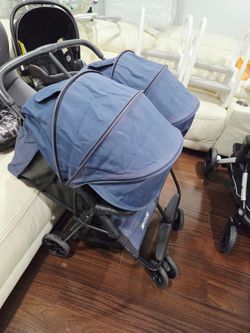 Zoe The Twin Double Stroller. Lightweight Stroller