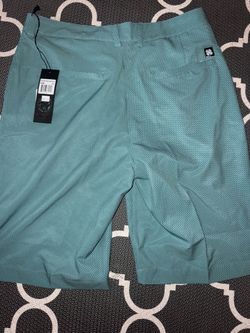 Live lucky shorts 30