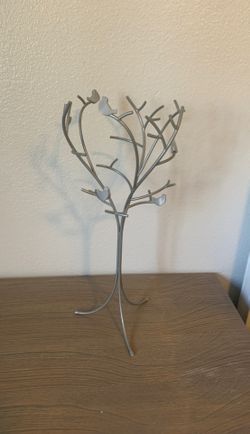 Jewelry holder