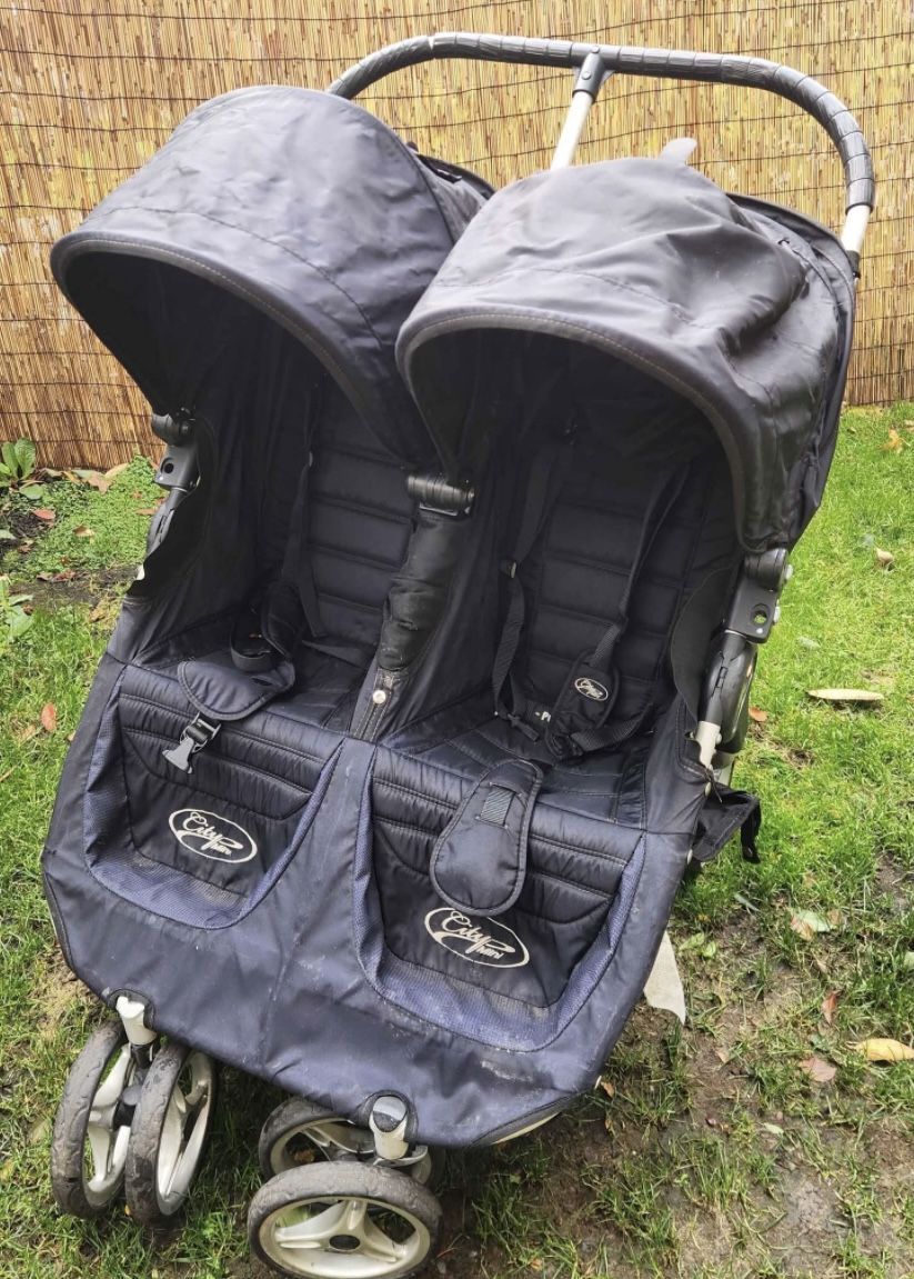 Baby Jogger City Mini GT2 Double Stroller (in Des Moines)