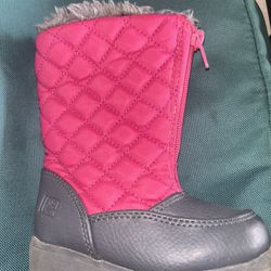Toddler Size 6 Snow Boots