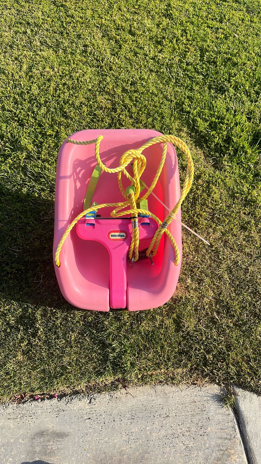 Little Tykes Outdoor Baby swing