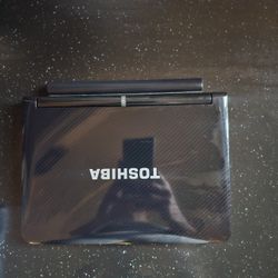 Toshiba Old School Laptop