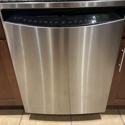 GE Profile Dishwasher 