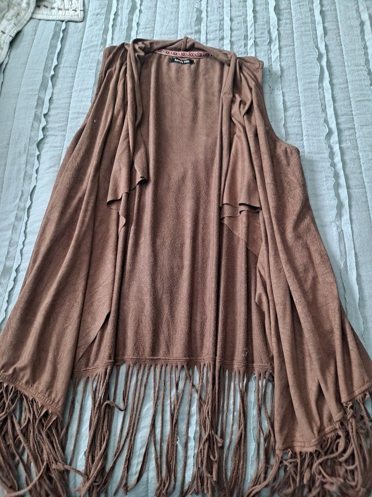 Womens 1X Western Style Fringe Vest