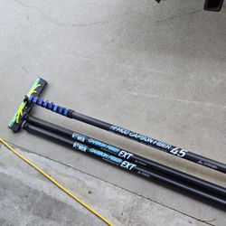 45 FOOT HIGH MODULUS CARBON FIBER WATERFED WINDOW CLEANING POLE