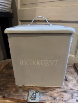 Metal Chippy Detergent Container.