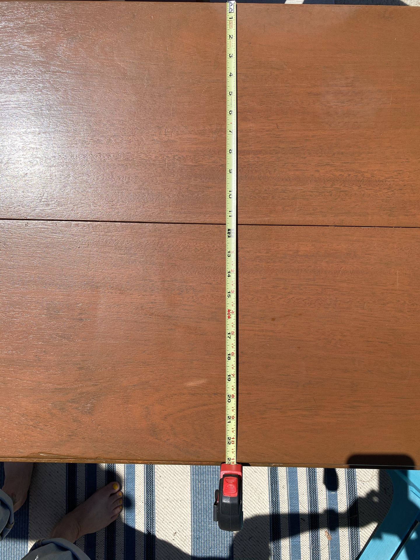 Dining table for sale