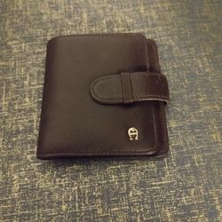 Card Holder Wallet (Have Some Wear)