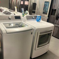 LG Washer And Dryer W8J
