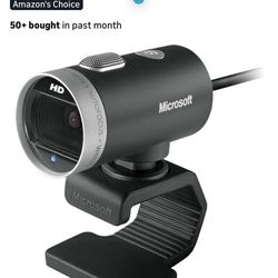 Microsoft LifeCam Cinema Webcam for Business - Black with built-in noise cancelling Microphone
