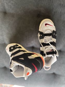 Size 7 Nike Air More Uptempo