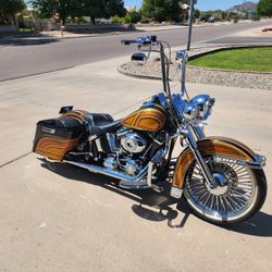 2010 Harley Davidson "Vicla"