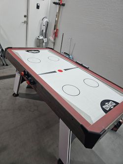 Hockey table