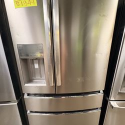 Frigidaire  Refrigerator 