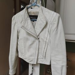 AUTHENTIC WOMEN'S WHITE 80S  LEATHER JACKET 