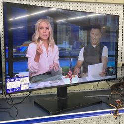 43” Smart TV