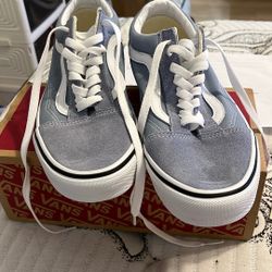 New Van Blue Suede In Box Size 7 Unisex