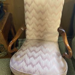 Gorgeous Pink Arm Chair