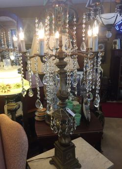 Vintage brass lamp lots of hanging crystals