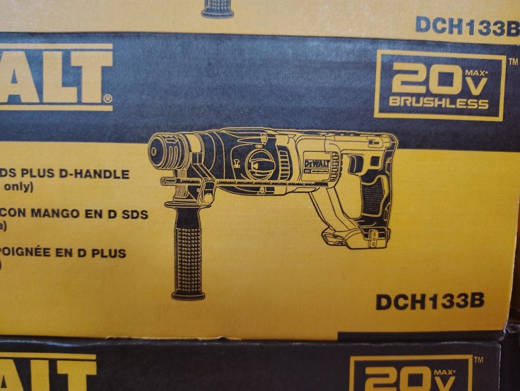 DeWalt 1 In Rotary Hammer SDS Plus