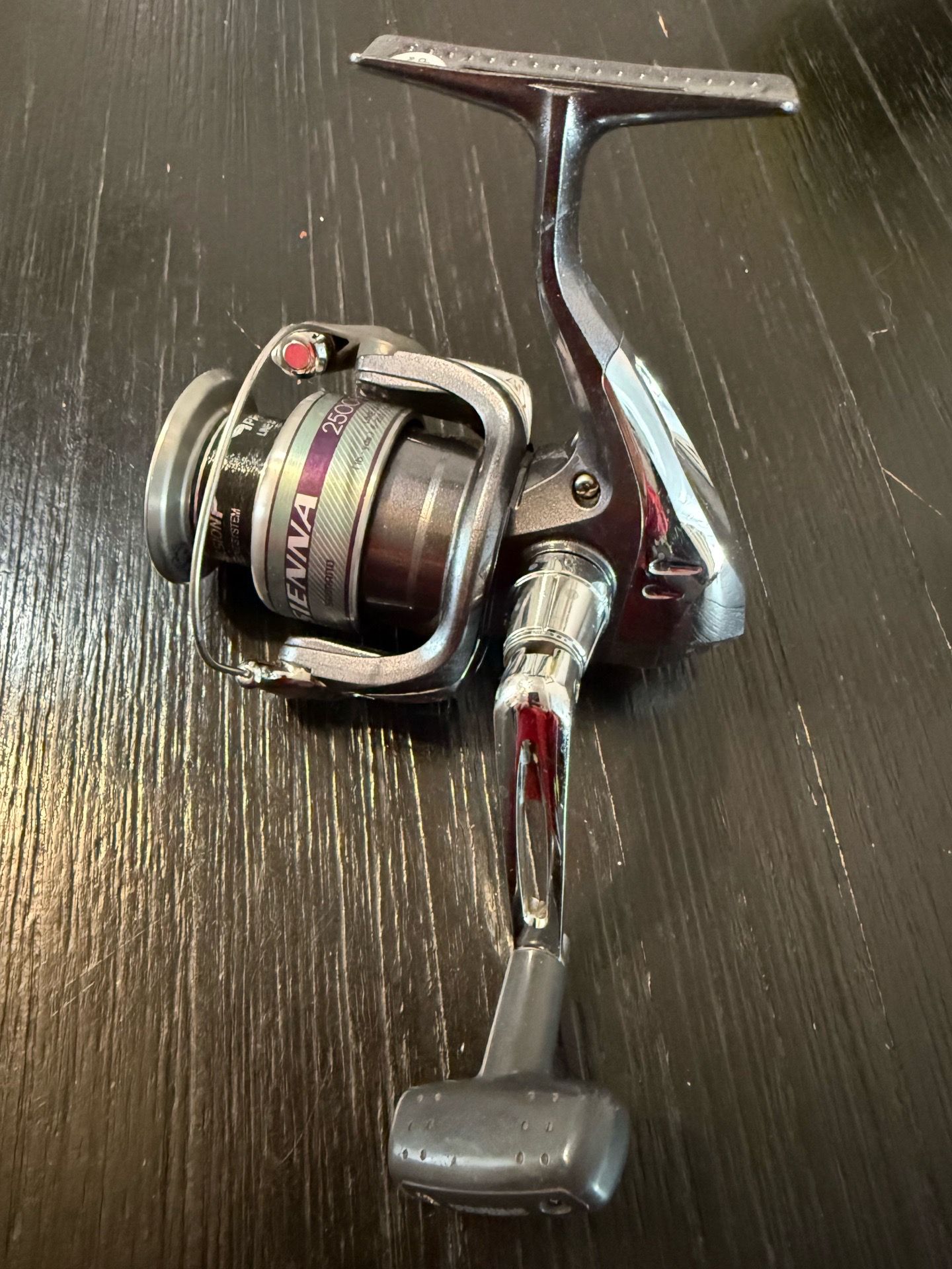 $25.00 ~ Shimano Sienna 2500-FD Spinning Fishing Reel
