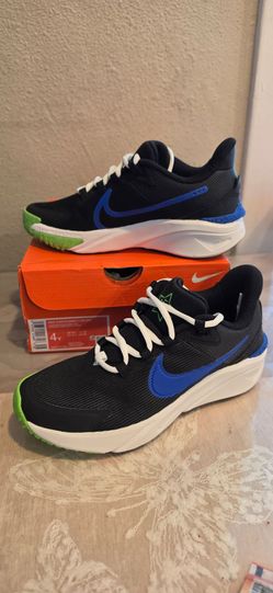 Nike Star Runner 4 Kids Sneakers Size 4Y