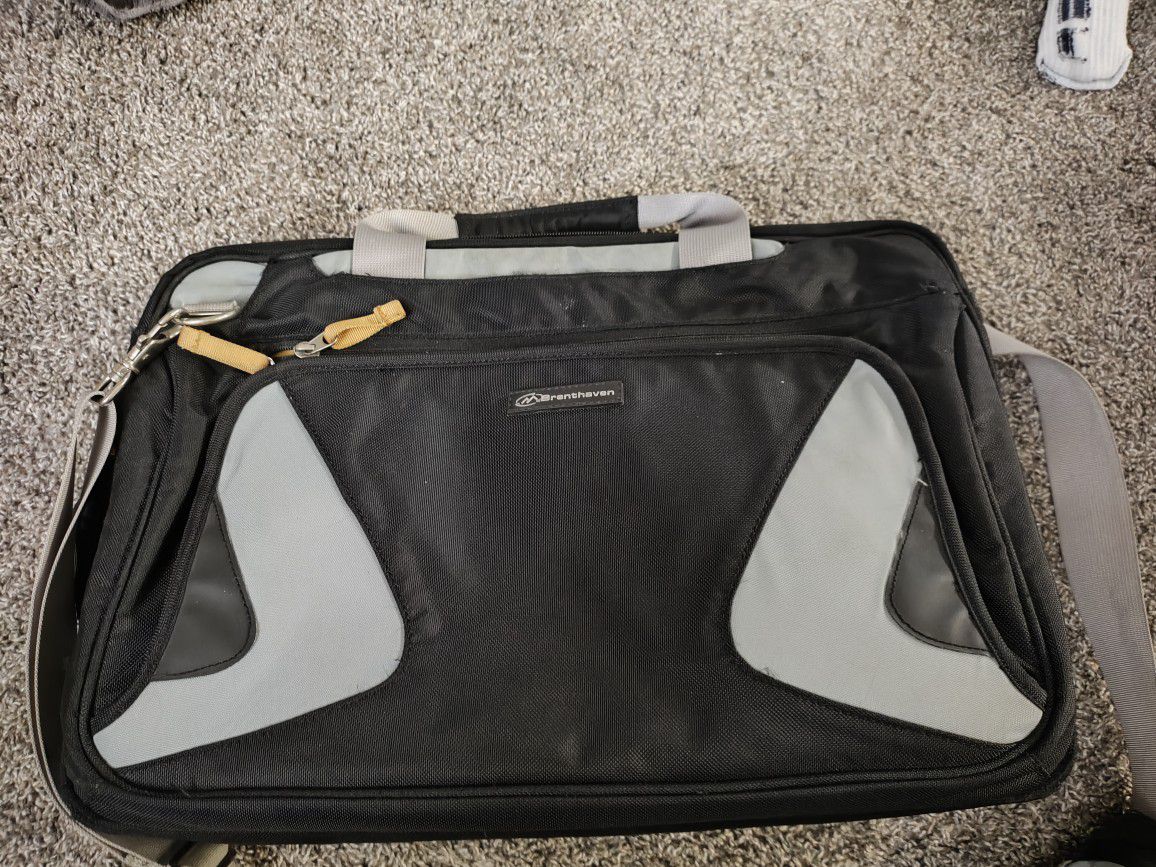 Brenthaven laptop bag