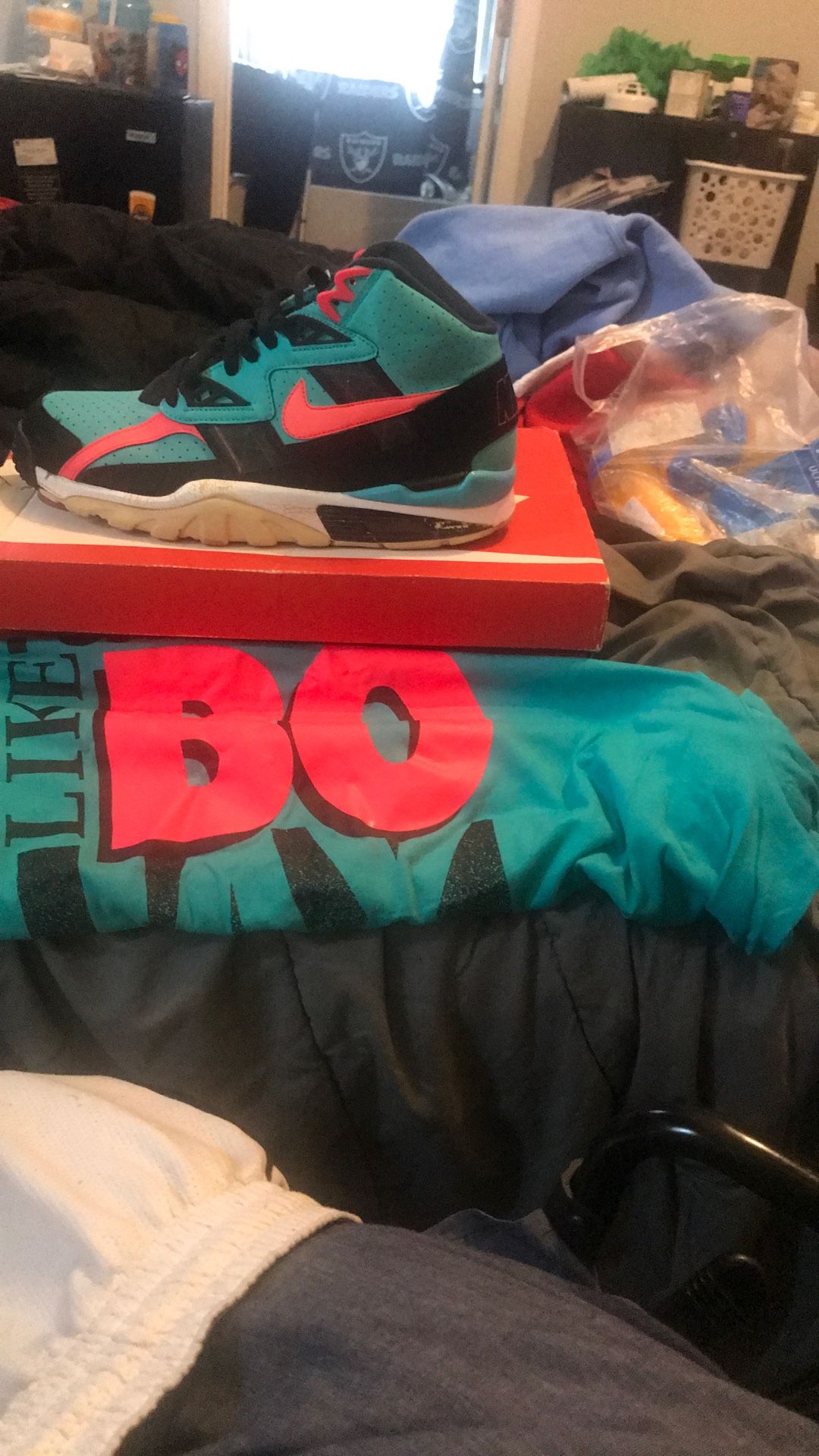 Bo Jackson 91/2 With Shirt