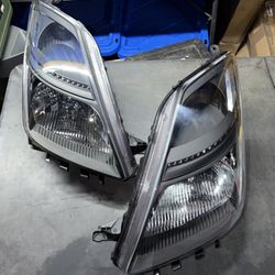2006 to 2009 Toyota Prius Black Housing HID Xenon Headlights