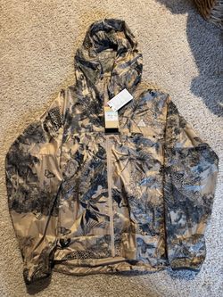 Nike ACG Cinder Cone Mens Jacket Medium Jungle Leopard Print Windbreaker NWT