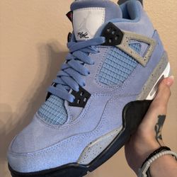 Air Jordan 4 Retro GS 'University Blue'
