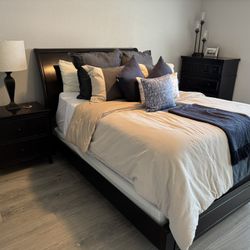 Queen Wooden Bed frame 