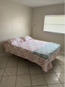 Queen size adjustable bed, Sleepy’s brand from Mattress Firm.