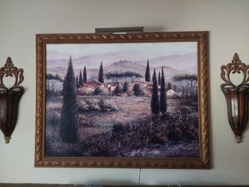 Large Picture And Light