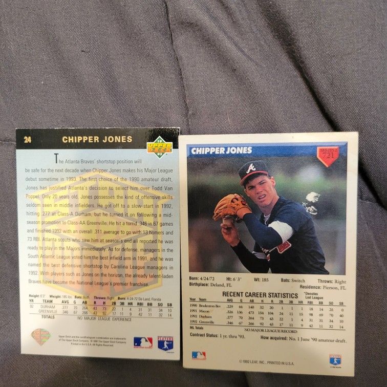 2 Chipper Jones Rookie Card for Sale in Omaha, NE - OfferUp