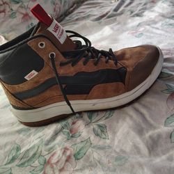 Vans Boots
