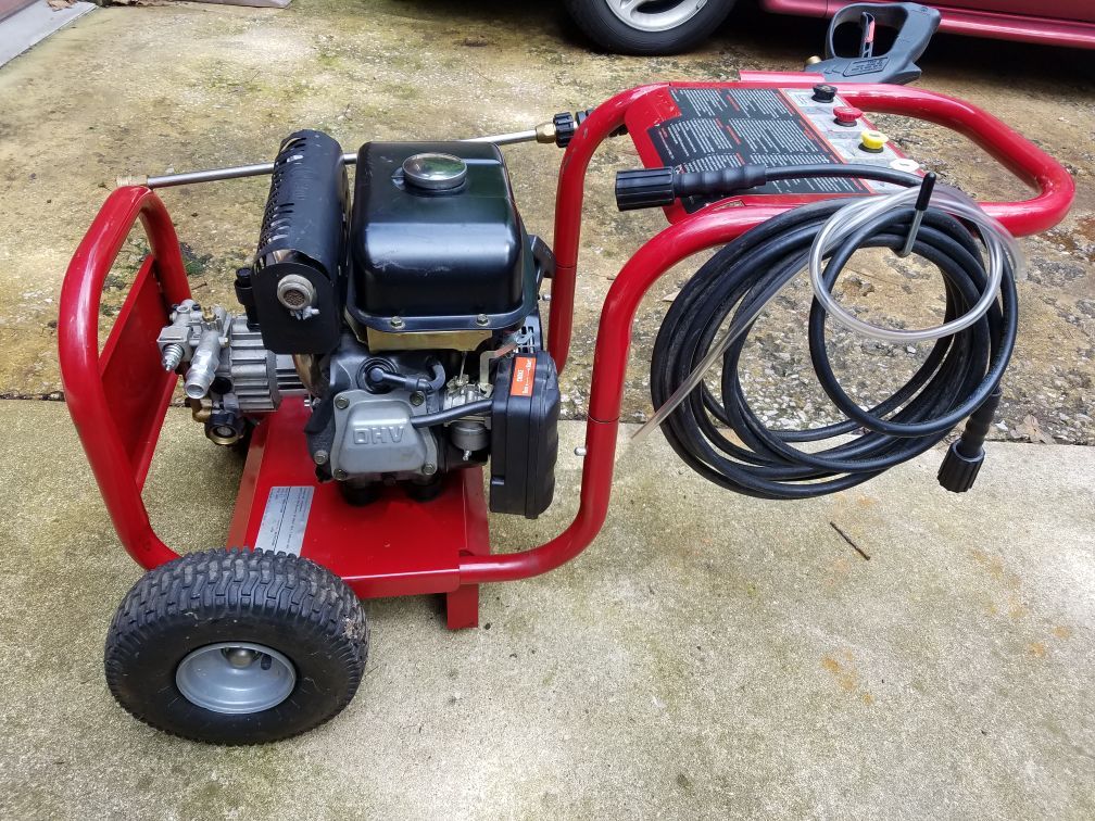 Coleman Powermate Pressure Washer 2400PSI 5.5 HP Honda Engine